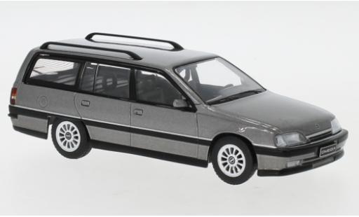 Diecast model cars Opel Omega Caravan A2 metallic grey 1990 1/43 IXO