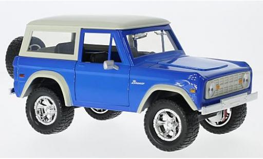 Diecast model cars Ford Bronco Wagon Hardtop blue/beige 1973 sans Vitrine 1/24 Jada Toys