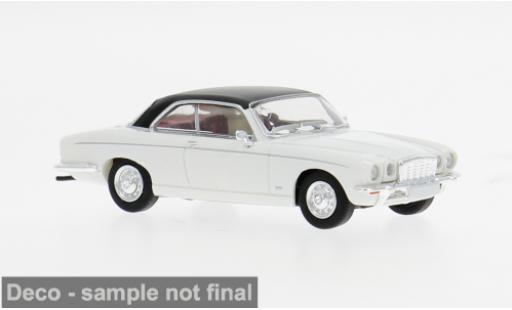 Diecast model cars Jaguar XJC Base -C white/black 1973 1/87 PCX87