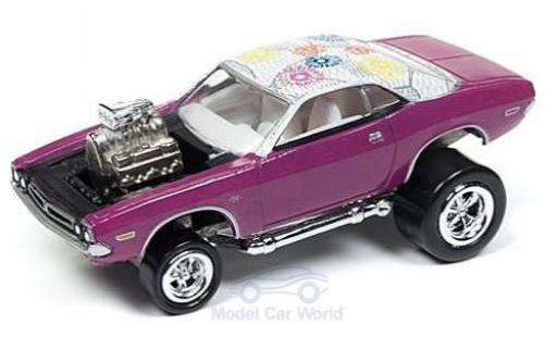 Diecast model cars Dodge Challenger tuning metallic pink/Dekor 1971 without Vitrine 1/64 Johnny Lightning