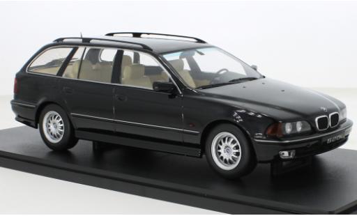 Diecast model cars Bmw 520 touring i (E39) metallise black 1997 1/18 KK Scale