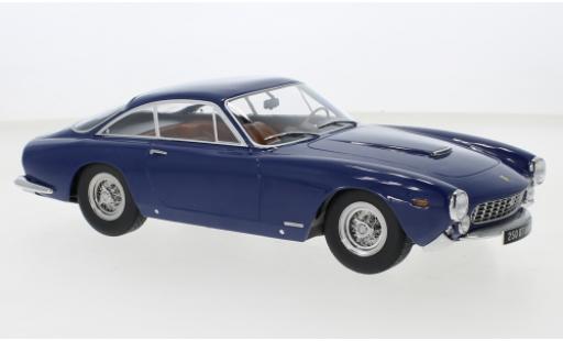 Diecast model cars Ferrari 250 Lusso GT blue 1962 1/18 KK Scale