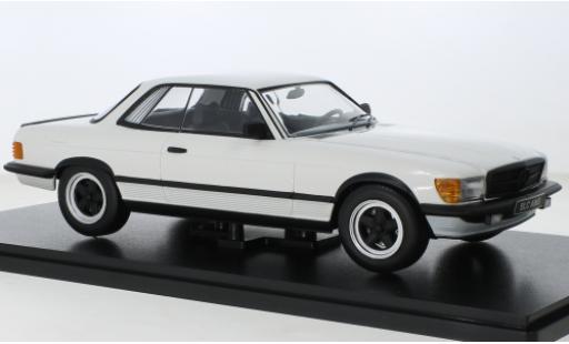 Diecast model cars Mercedes 500 Base SLC 6.0 AMG (C107) white 1985 1/18 KK Scale