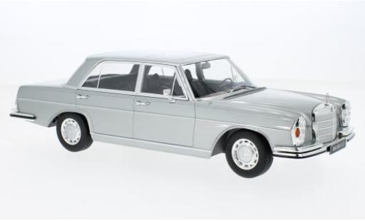 Diecast model cars Mercedes 300 6.3 SEL (W109) silver 1968 1/18 KK Scale