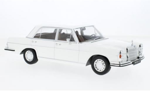 Diecast model cars Mercedes 300 6.3 SEL (W109) white 1968 1/18 KK Scale