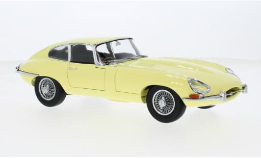 Diecast model cars Jaguar E-Type Base yellow 1/18 Kyosho