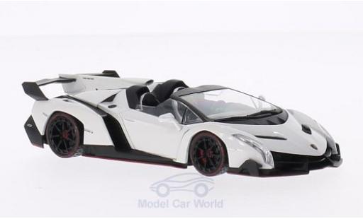 Diecast model cars Lamborghini Veneno Roadster white/red 1/43 Kyosho