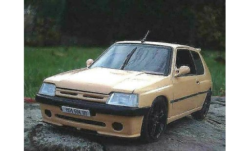 Peugeot 205 GTI 1/18 Solido Auto Tuning 93 abricot diecast model cars