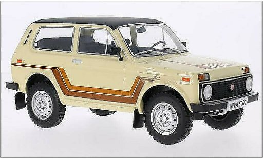 Lada Niva Base 1/18 MCG 5000 beige/Dekor 1981 diecast model cars