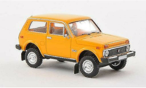 Lada Niva Base 1/87 Brekina yellow diecast model cars