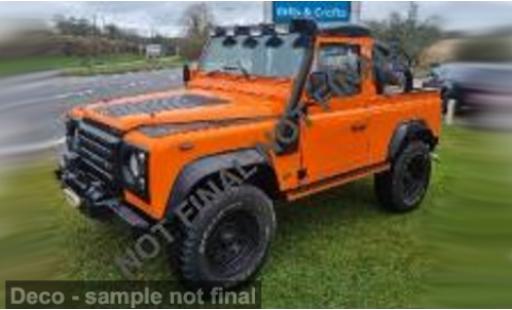 Diecast model cars Land Rover Defender 90 orange 1/18 Solido