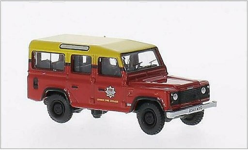 Land Rover Defender Base 1/76 Oxford Station Wagon RHD London Fire Brigade diecast model cars