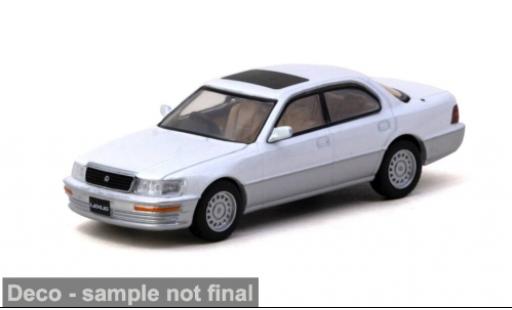 Diecast model cars Lexus LS 400 (UCF10) white/grey 2001 1/64 Tarmac Works