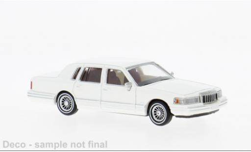 Diecast model cars Lincoln Town Car Base white 1991 1/87 PCX87