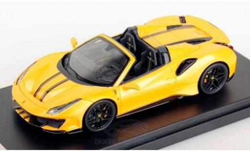 Diecast model cars Ferrari 488 Pista Spider metallic yellow/black 2018 1/43 Look Smart