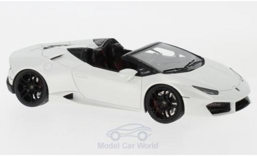 Diecast model cars Lamborghini Huracan Base LP 580-2 Spyder metallic white 1/43 Look Smart