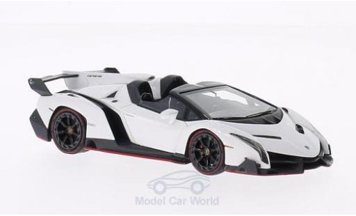 Diecast model cars Lamborghini Veneno Coupe white 1/43 Look Smart