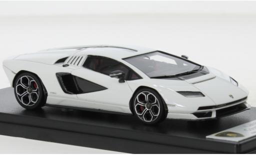 Diecast model cars Lamborghini Countach LPI 800-4 white 2022 1/43 Look Smart