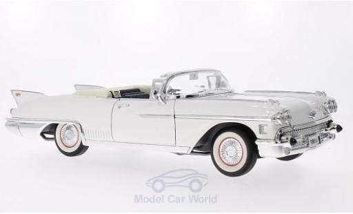 Diecast model cars Cadillac Eldorado Biarritz white 1958 1/18 Lucky Die Cast