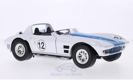 Diecast model cars Chevrolet Corvette course Grand Sport Roadster No.12 1964 1/18 Lucky Die Cast