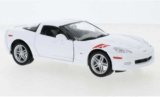 Diecast model cars Chevrolet Corvette Z06 (C6) white/Dekor 2007 1/24 Lucky Die Cast