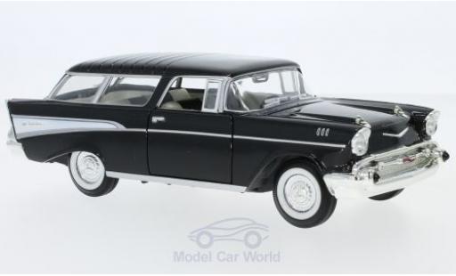 Diecast model cars Chevrolet Nomad Station Wagon black/white 1957 1/24 Lucky Die Cast