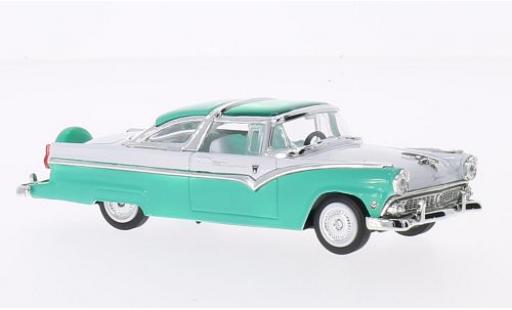 Diecast model cars Ford Crown Victoria green/white 1955 sans Vitrine 1/43 Lucky Die Cast