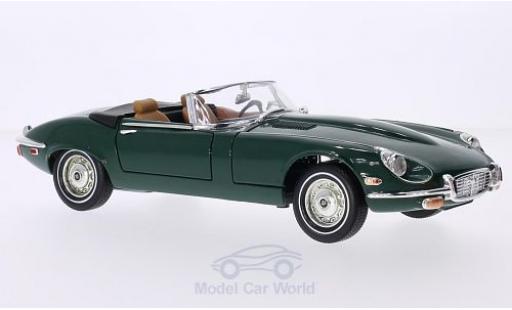 Diecast model cars Jaguar E-Type Roadster green 1971 hood ge&Atilde;&para;ffnet 1/18 Lucky Die Cast