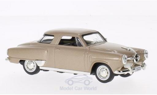 Diecast model cars Studebaker Champion 1950 metallic beige without Vitrine 1/43 Lucky Die Cast