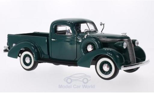 Diecast model cars Studebaker Coupe Express 1937 Pick Up green 1/18 Lucky Die Cast