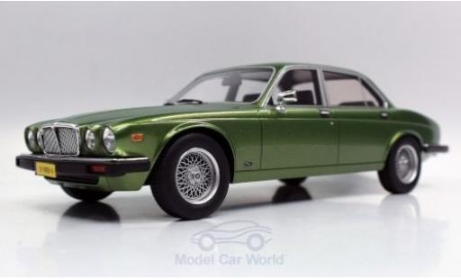 Diecast model cars Jaguar XJ6 Base 6 metallic green 1982 1/18 Lucky Step Models