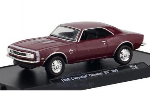 Diecast model cars Chevrolet Camaro SS 350 metallic red/white 1968 1/64 M2 Machines