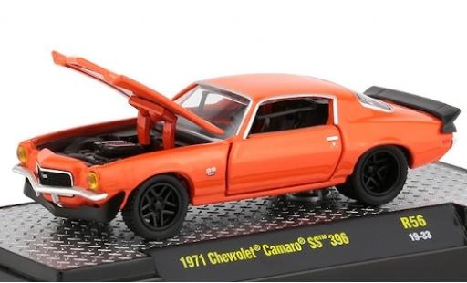 Diecast model cars Chevrolet Camaro SS 396 orange 1971 1/64 M2 Machines