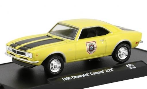 Diecast model cars Chevrolet Camaro Z28 Z/28 yellow/matt-black Sports Department 1969 1/64 M2 Machines