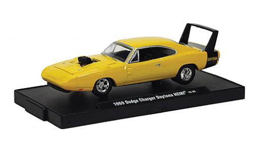 Diecast model cars Dodge Charger Daytona HEMI yellow 1969 voiture Drivers 1/64 M2 Machines