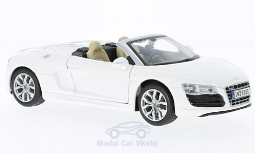 Diecast model cars Audi R8 spyder white 1/24 Maisto