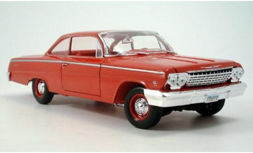Diecast model cars Chevrolet Bel Air Coupe red 1962 sans Vitrine 1/18 Maisto