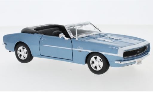 Diecast model cars Chevrolet Camaro SS 396 Convertible metallic blue 1968 1/24 Maisto