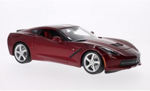 Diecast model cars Chevrolet Corvette Stingray (C7) metallic red 2014 1/18 Maisto