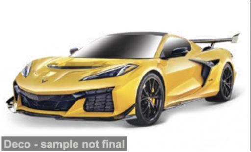 Diecast model cars Chevrolet Corvette ZR1 yellow 2025 1/43 Maisto