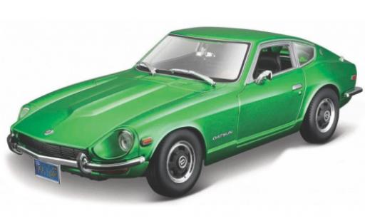 Diecast model cars Datsun 240Z Coupe metallic green 1971 1/18 Maisto