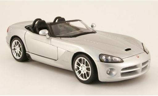Diecast model cars Dodge Viper SRT 10 - grey 2003 sans Vitrine 1/18 Maisto