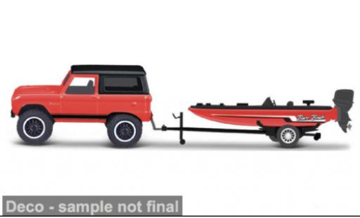 Diecast model cars Ford Bronco Wagon red 1966 1/64 Maisto