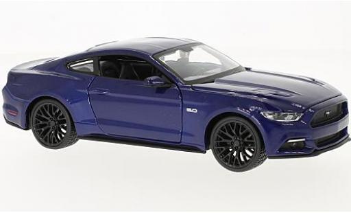 Diecast model cars Ford Mustang GT metallic blue 2015 sans Vitrine 1/24 Maisto