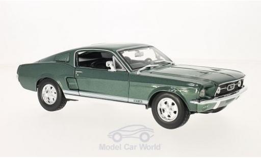 Diecast model cars Ford Mustang Fastback GTA metallic green 1967 1/18 Maisto