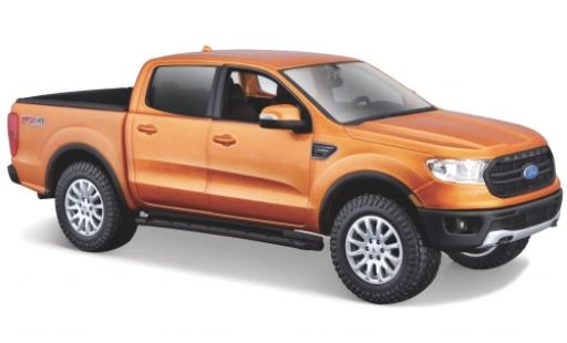 Diecast model cars Ford Ranger Pickup metallic orange 2019 1/24 Maisto
