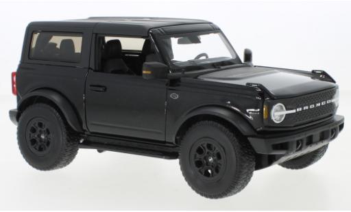 Diecast model cars Ford Bronco Wildtrak black 2021 1/18 Maisto