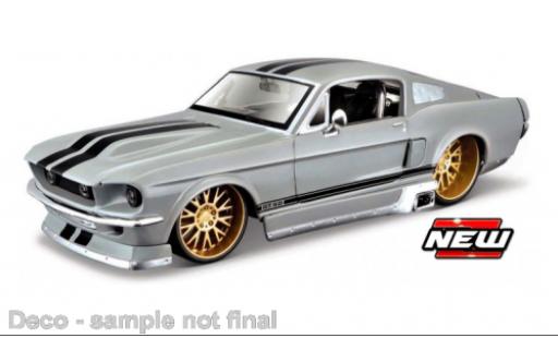 Diecast model cars Ford Mustang GT grey/black 1967 1/24 Maisto
