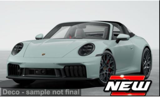 Diecast model cars Porsche 911 Targa (992.2) 4 GTS Hybrid green 2025 1/18 Maisto