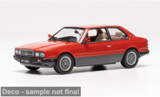 Diecast model cars Maserati Biturbo Coupe red/black 1982 1/43 IXO